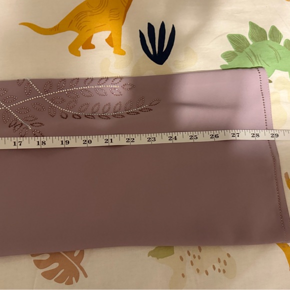 Elegant Lavender Embroidered Kaftan / Abaya. Size 56, NWT - Picture 5 of 7